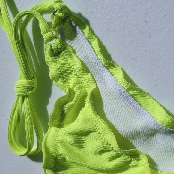 High Cut Two Piece Swimsuit - Picture 10 of 15